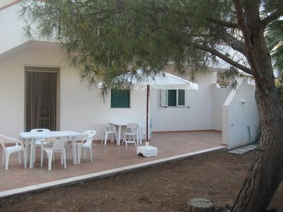 Ingresso e veranda al piano terra