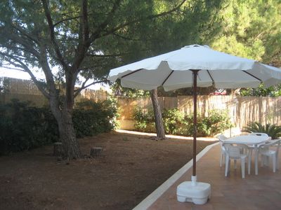 Veranda e giardino al piano terra